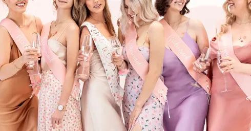 Bride to be skærf med blomster
